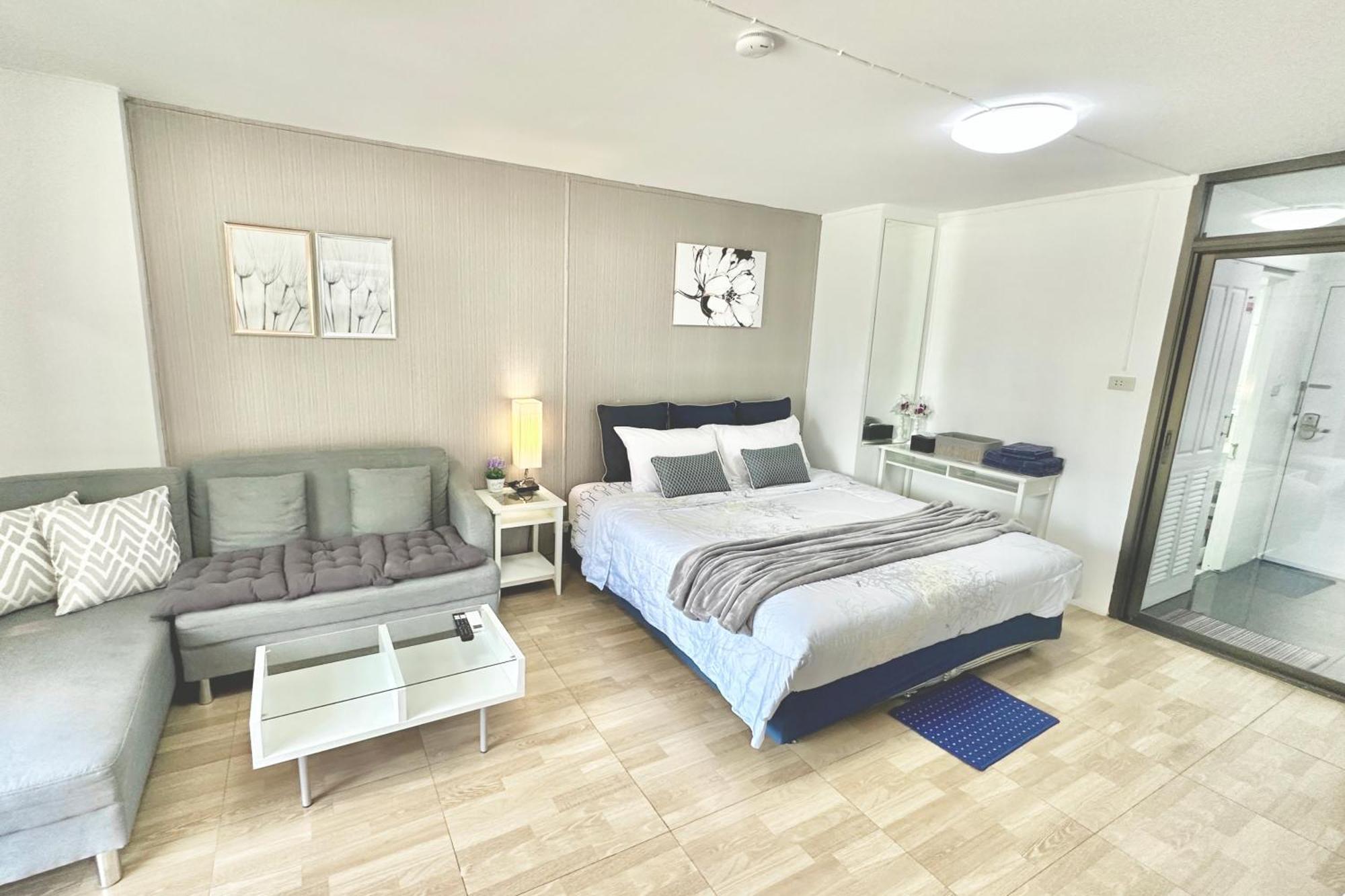 Cozy B At Nimman Studio Room In Condominium Chiang Mai Eksteriør bilde